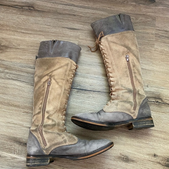 Suede/leather lace up boots - Picture 4 of 4